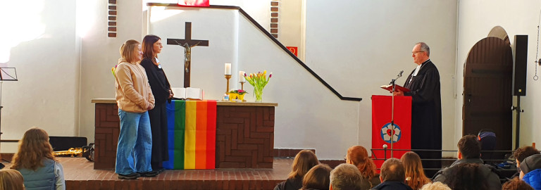 Einführung von Kerstin Woudstra und Yvi Schüller