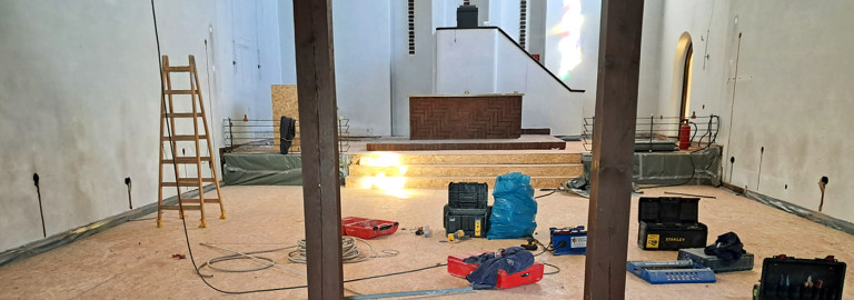 Die Renovierung der Kreuzkirche hat begonnen