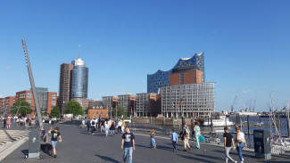 Blick auf Hamburger Elbphilharmonie