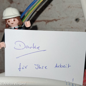 Herr Luther mit Danke-Karte 