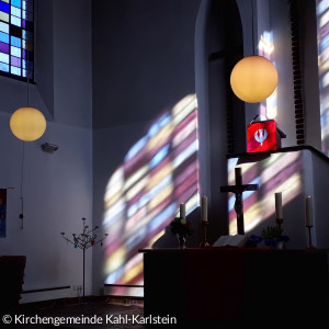 Lichteinfall auf Altar Kreuzkirche